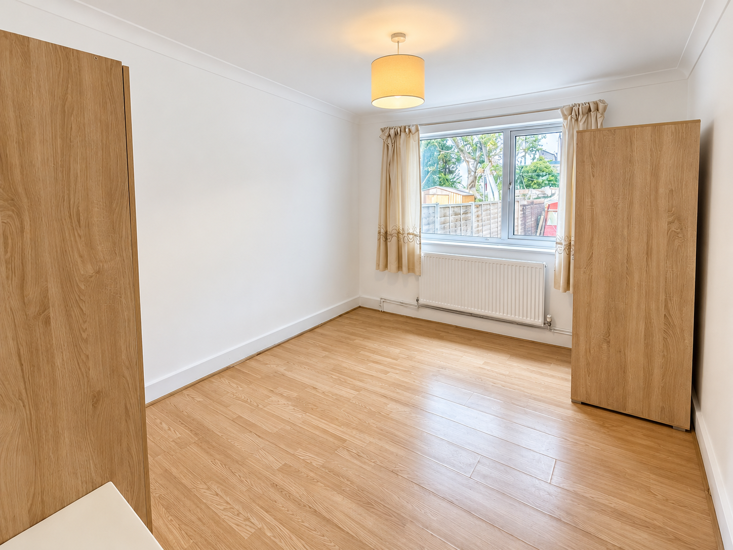 Flat Kensington Gardens in Greater London