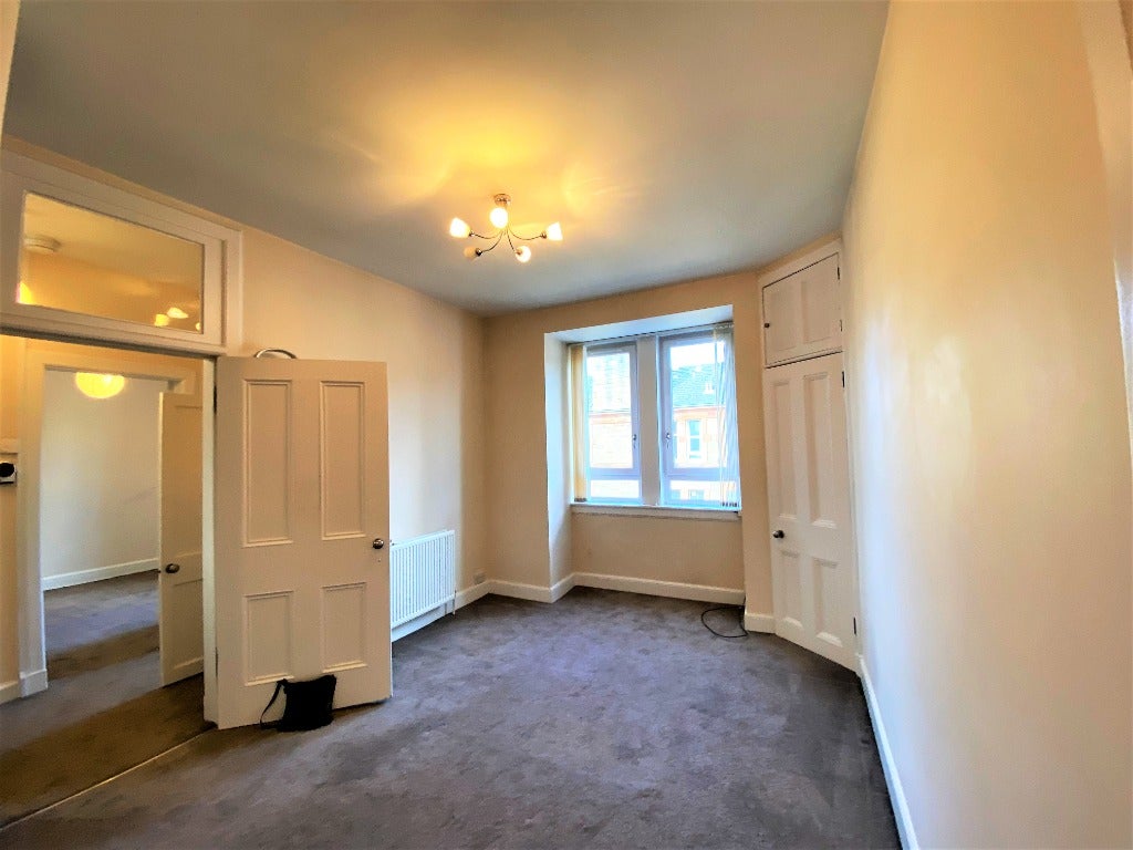 Flat Springvalley Terrace in City of Edinburgh
