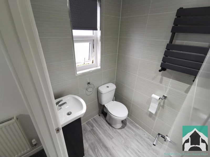Room Winnie Road in Birmingham