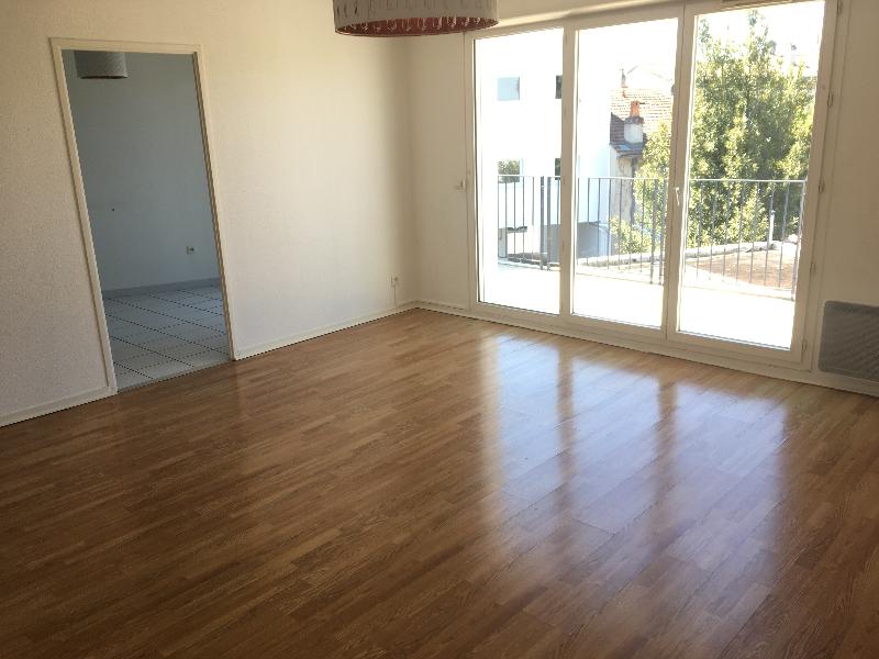 Flat Rue des Treilles in Libourne