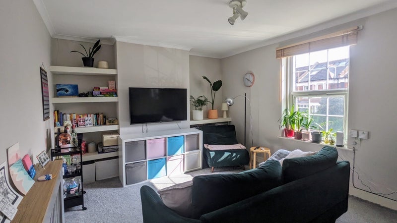 Room Cavendish Road in Greater London