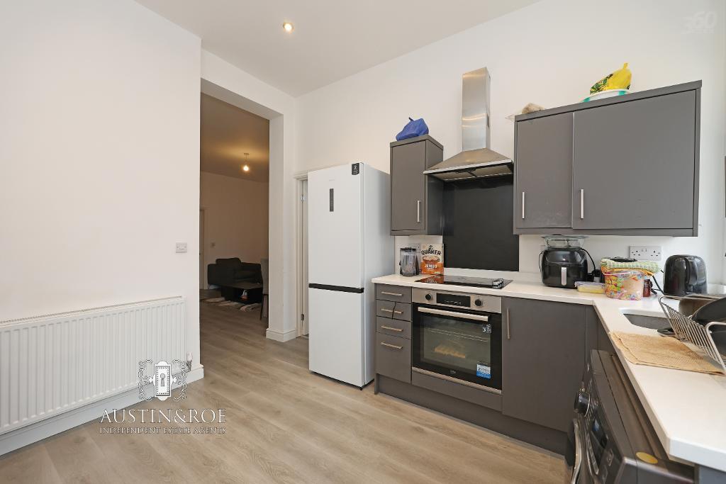 Flat Rowley Street in Stafford