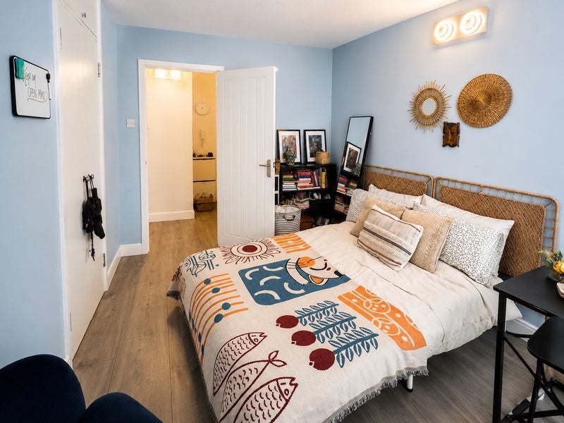 Room Pampisford Road in Greater London