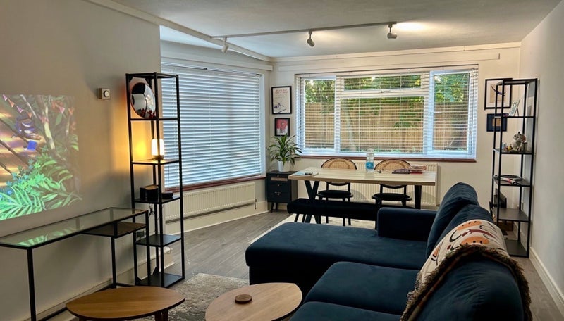 Room Pampisford Road in Greater London
