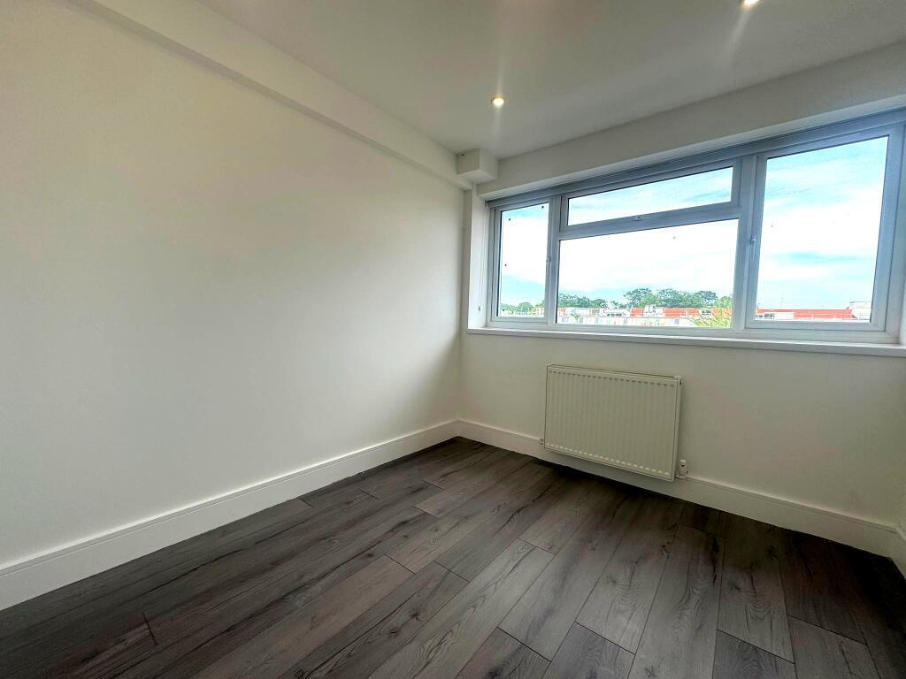 Flat London Road in Swanley