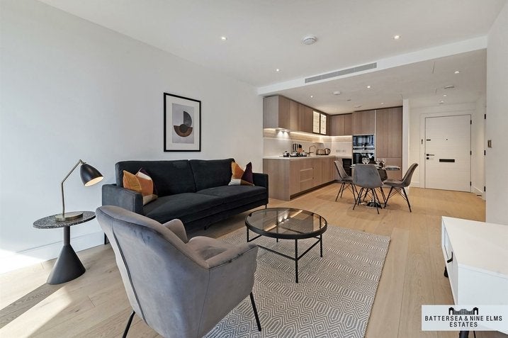Flat Palmer Road in Greater London