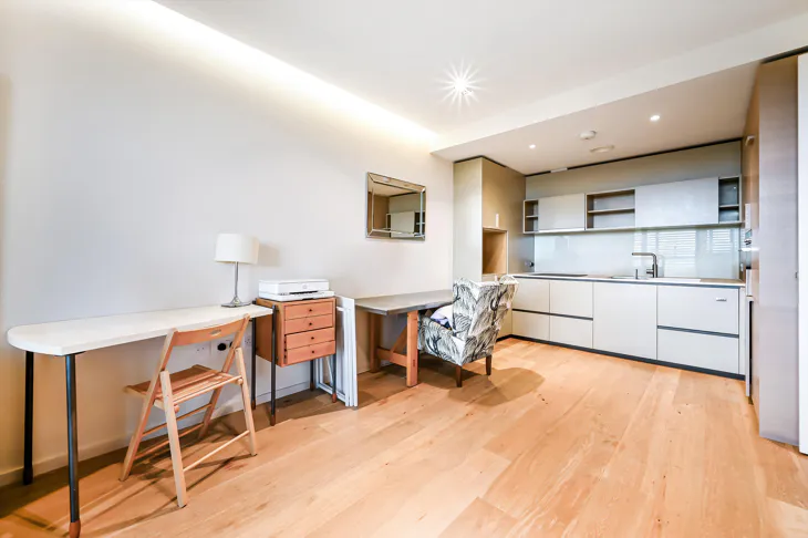 Flat York Way in Greater London