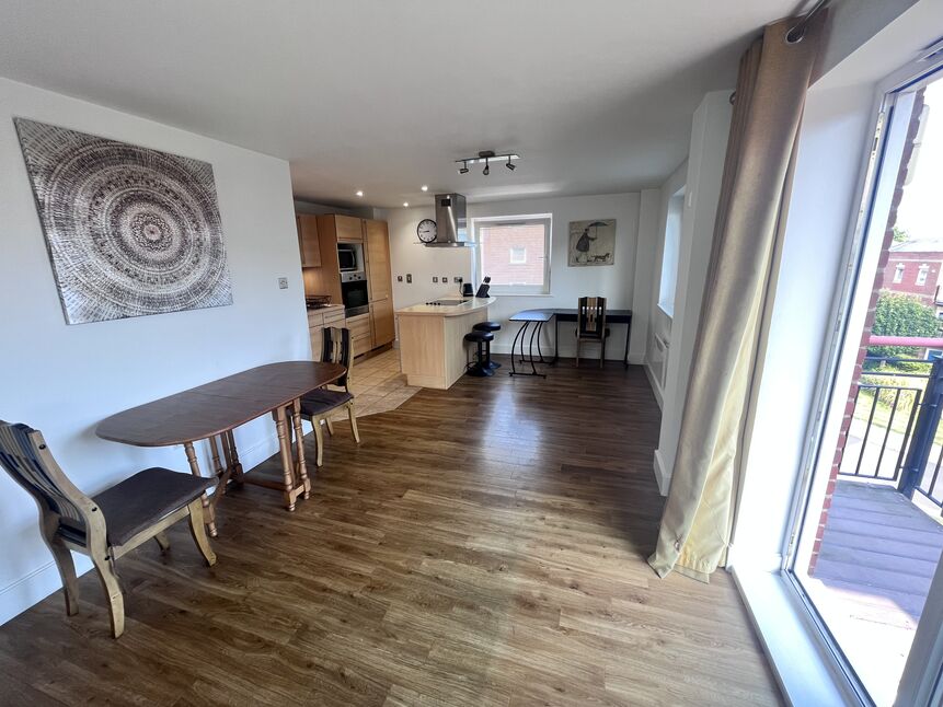 Flat Jupiter Court in Portsmouth