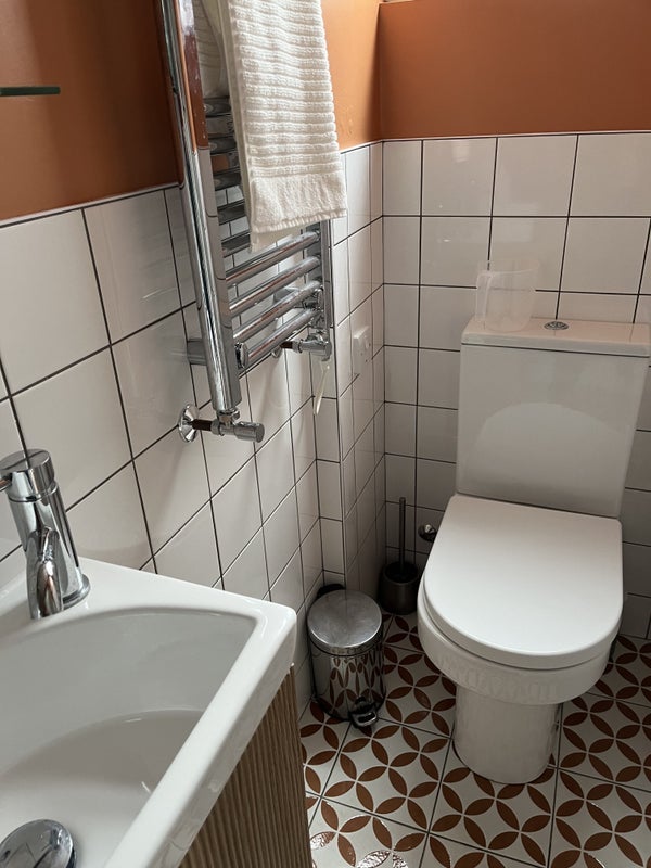 Room Longton Grove in Greater London