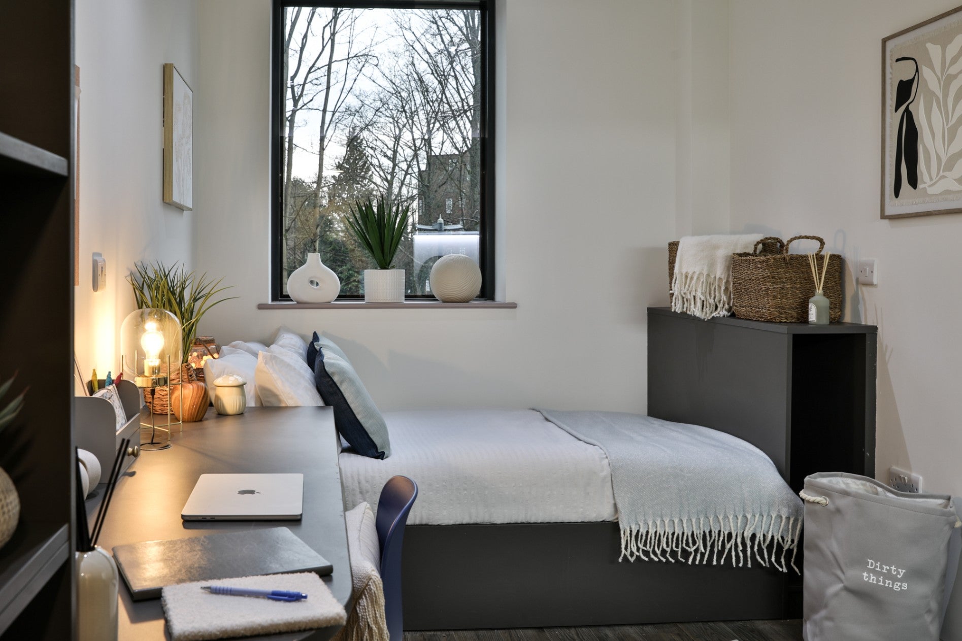 Room Hagley Road in Birmingham