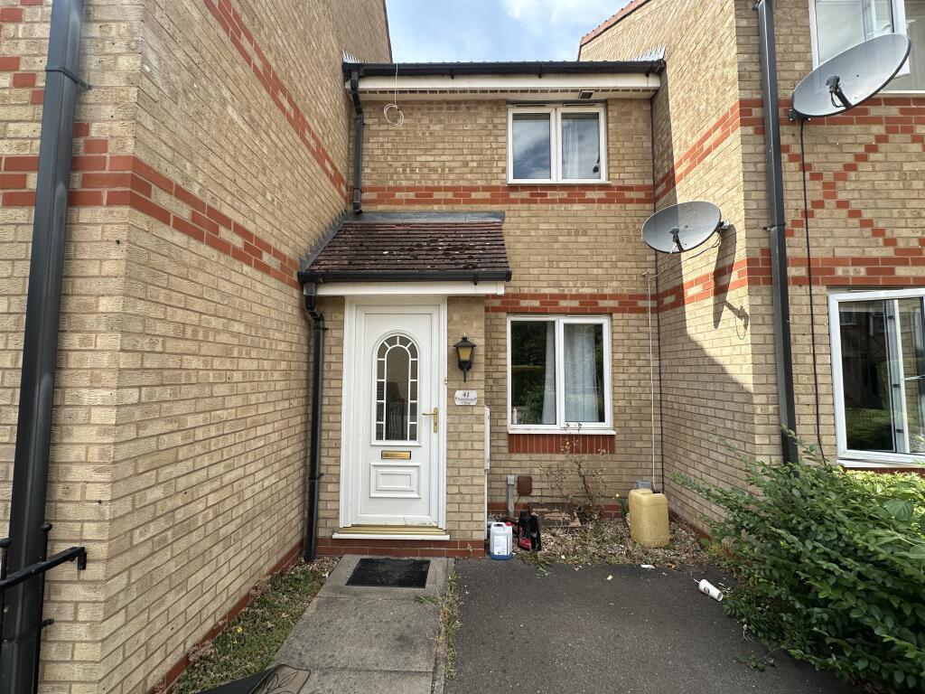 Flat Portchester Close in Peterborough