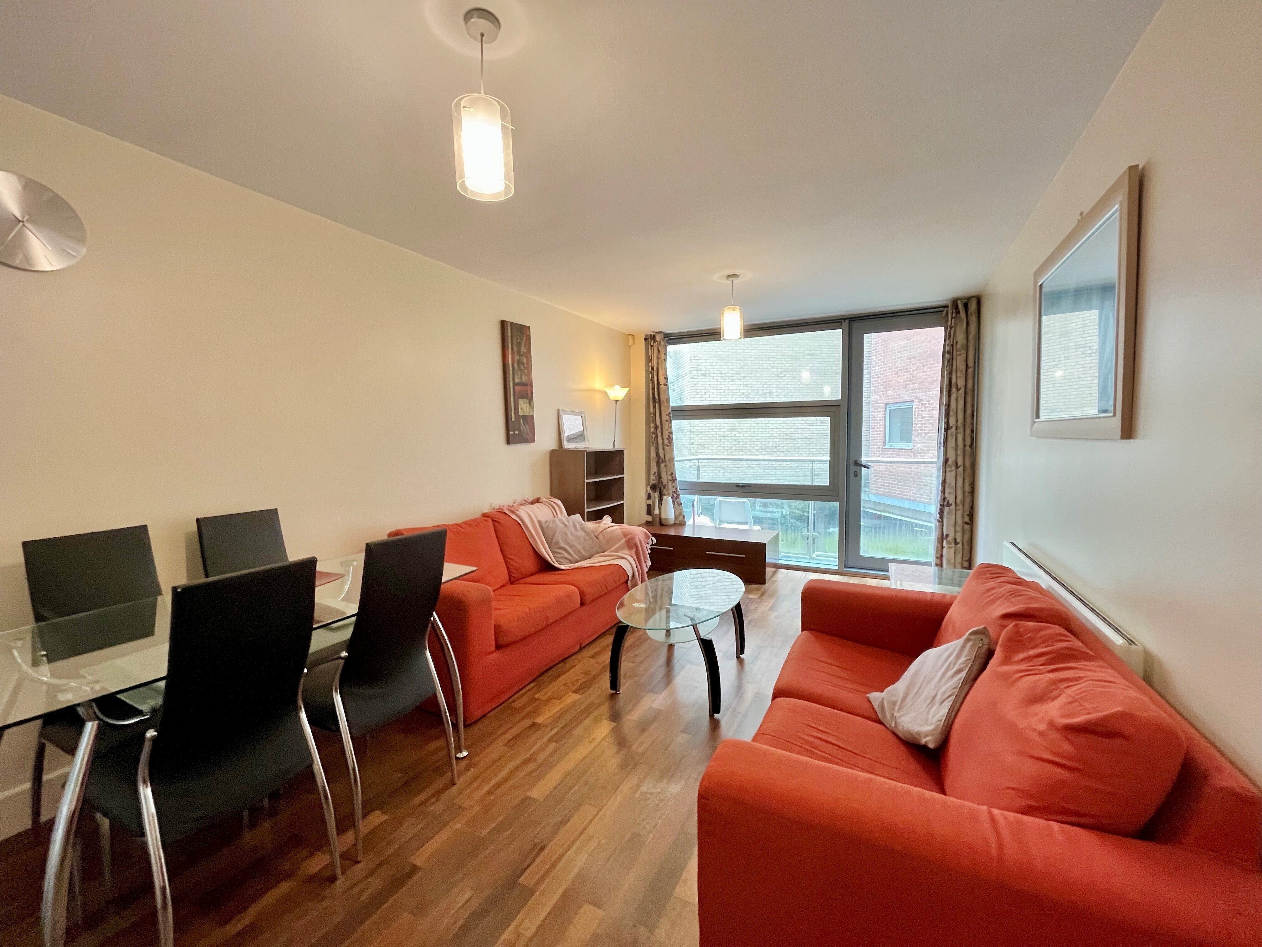 Flat Lime Square in Newcastle upon Tyne
