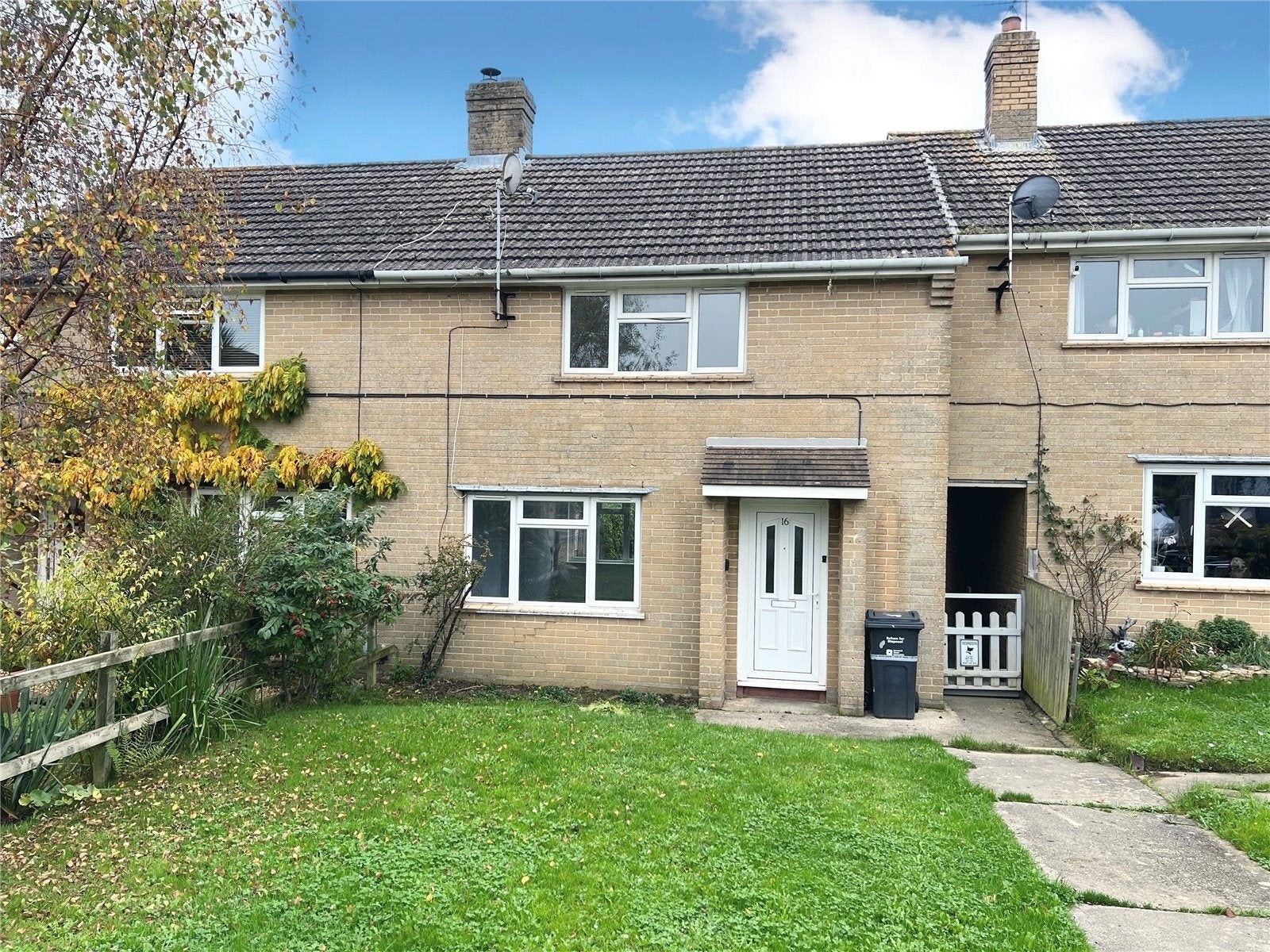 House Poplars Close in Yeovil Marsh
