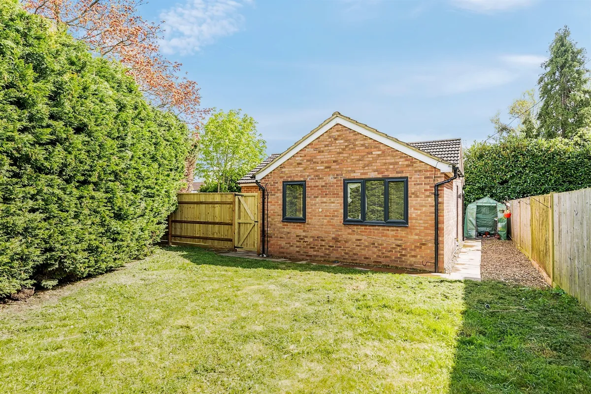 House Allenby Road in Maidenhead
