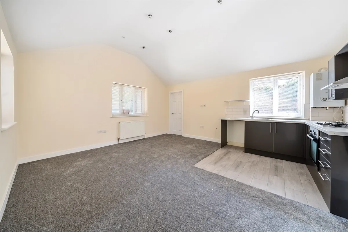 House Allenby Road in Maidenhead