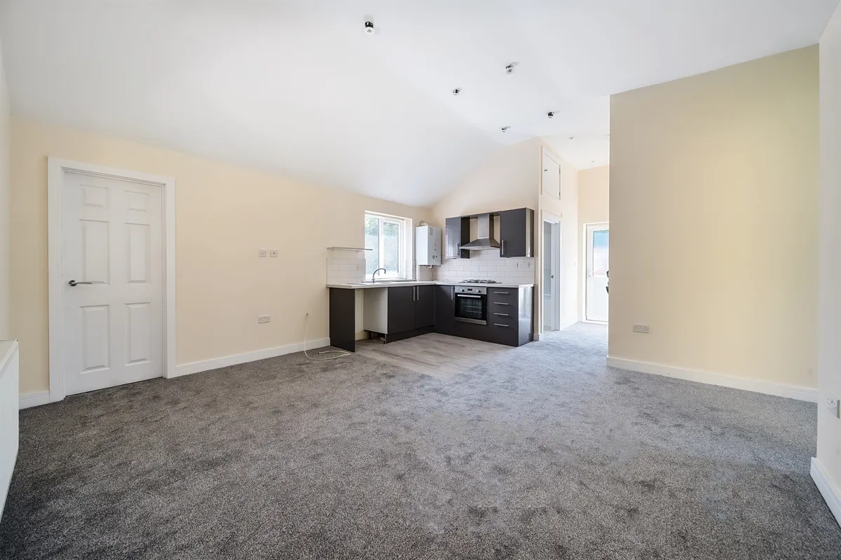 House Allenby Road in Maidenhead