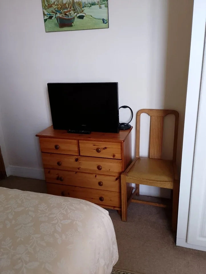 Room Haldon Road in Greater London