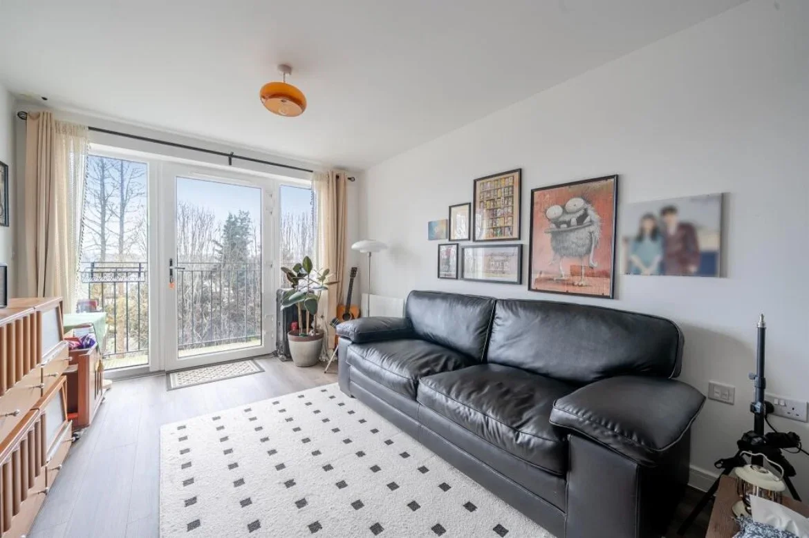 Flat Australia Avenue in Maidenhead
