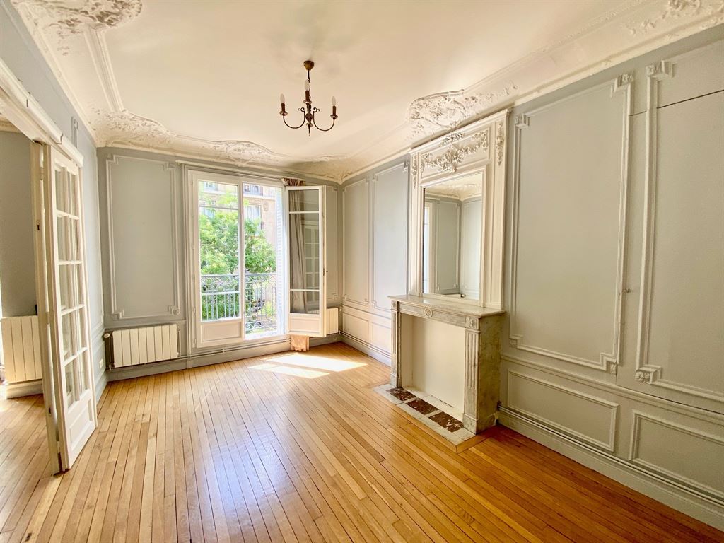 Appartement Avenue Émile Zola à Paris