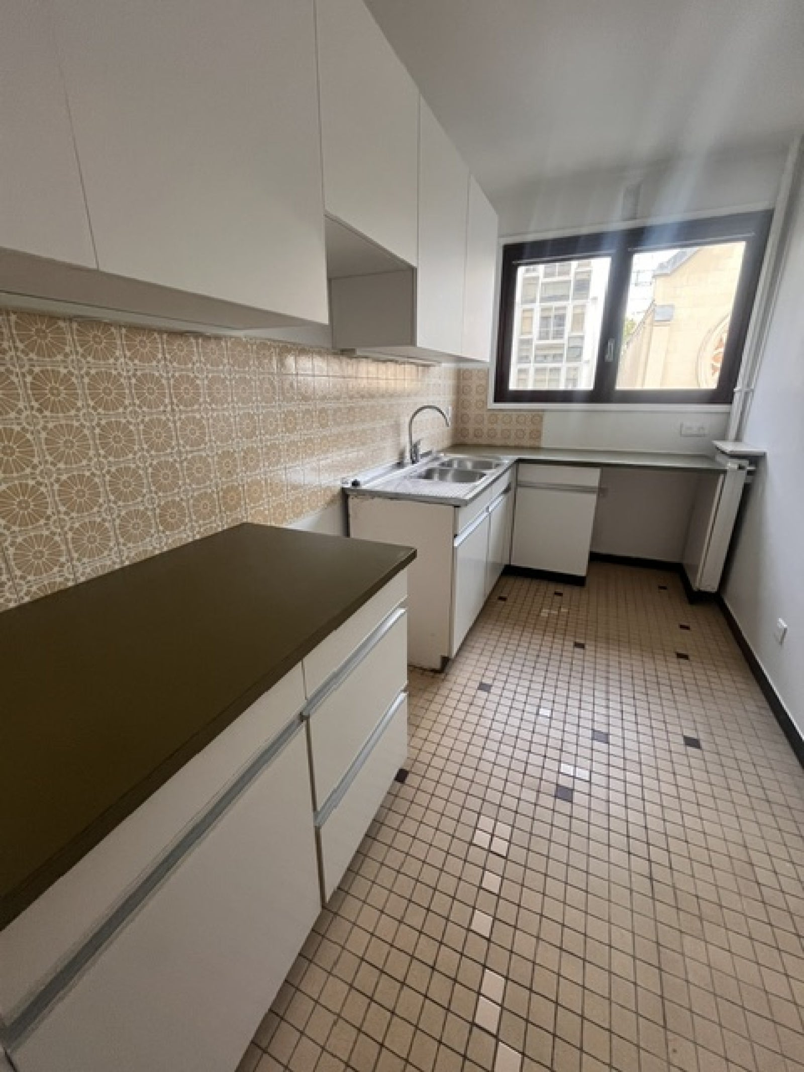 Flat Rue François Bonvin in Paris