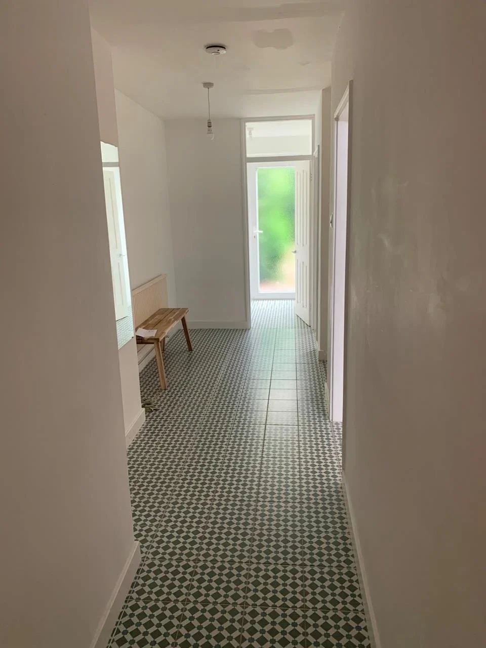 Room Excelsior Gardens in Greater London