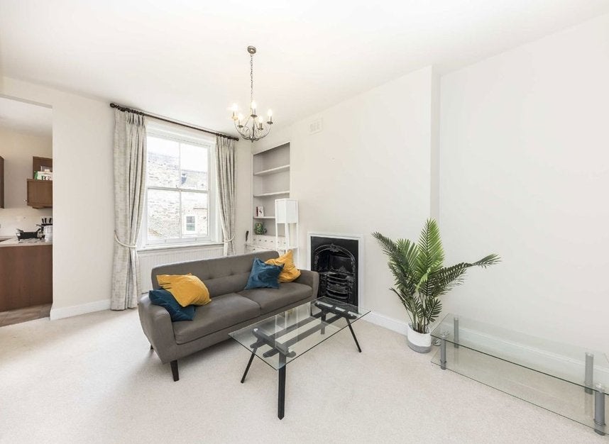 Flat Lamb's Conduit Street in Greater London