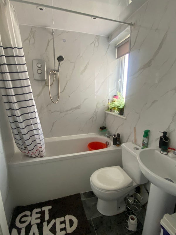 Room Glenelg Quadrant in Gartloch
