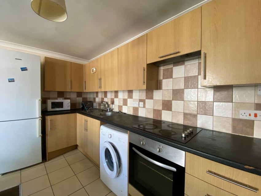Flat Portswood Road in Southampton