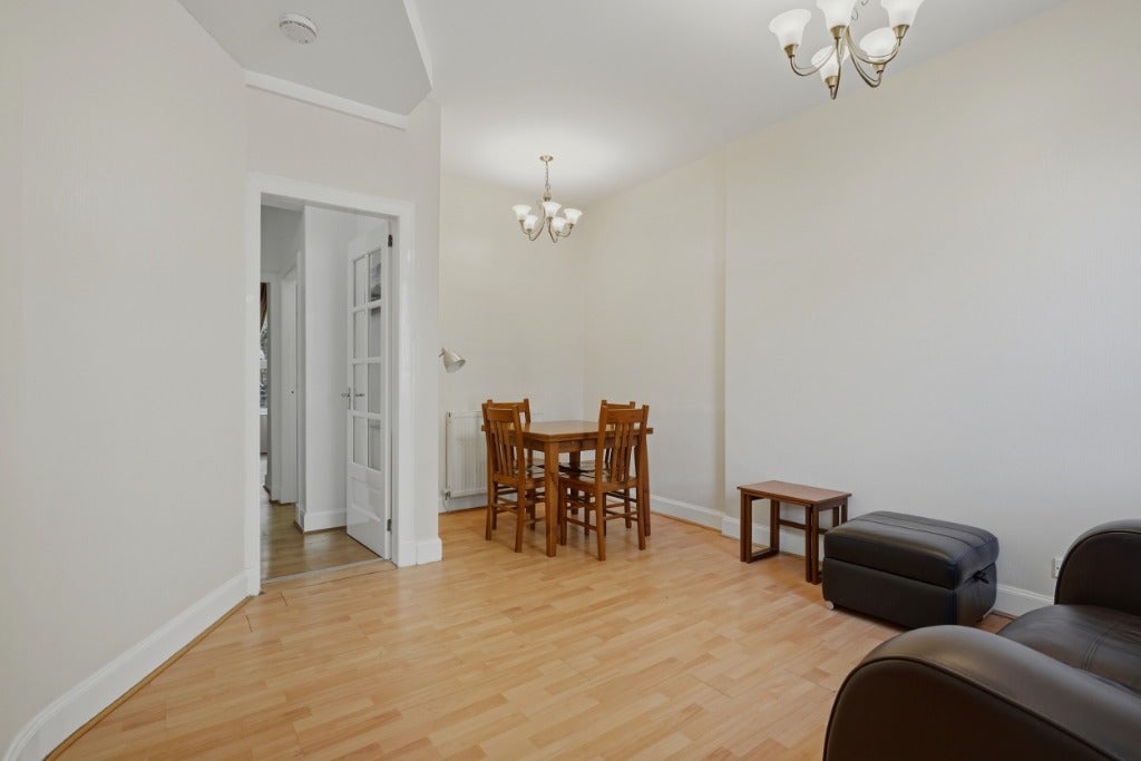Flat West End Place in City of Edinburgh