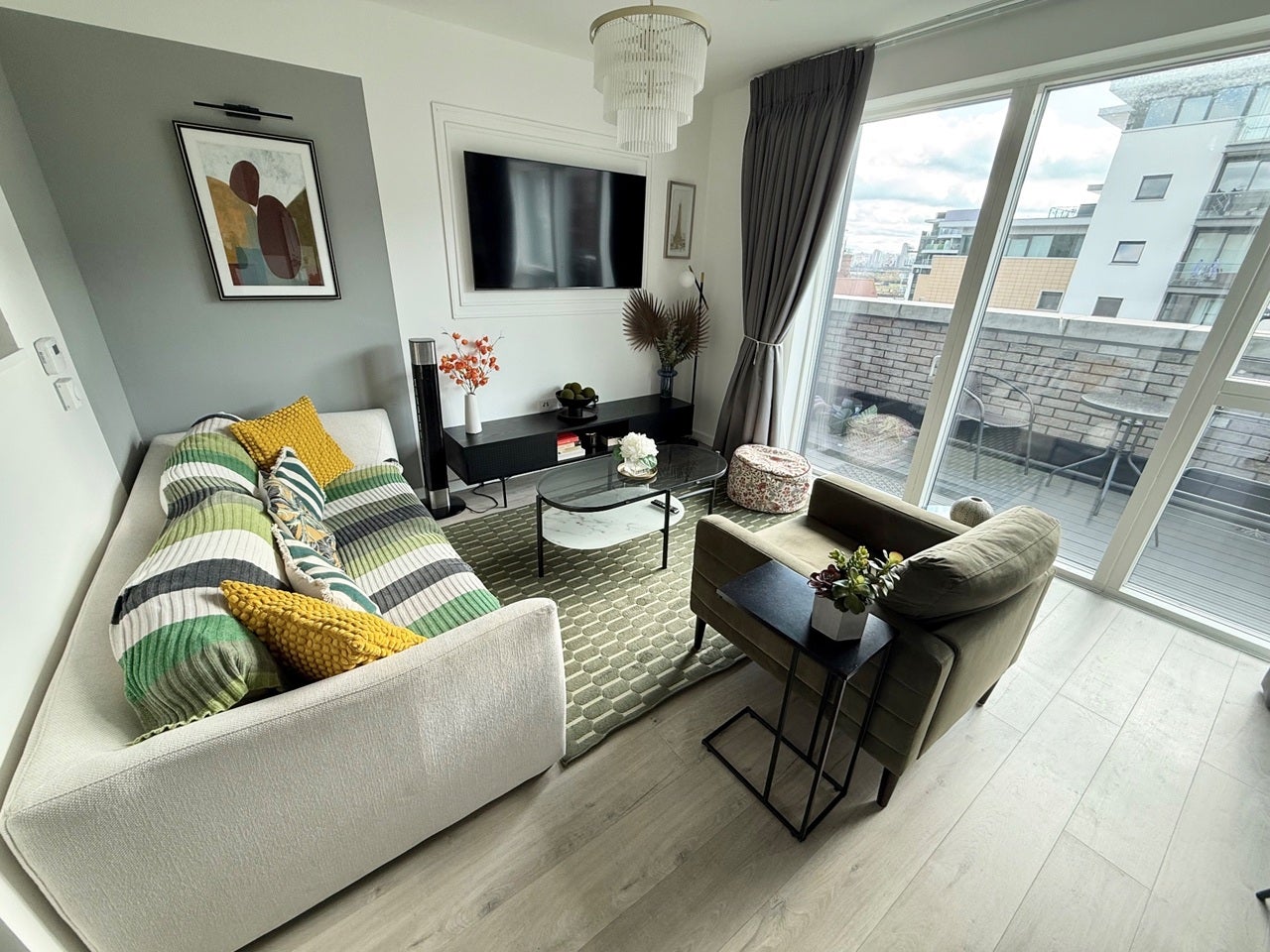 Flat Royal Quay Road in Greater London