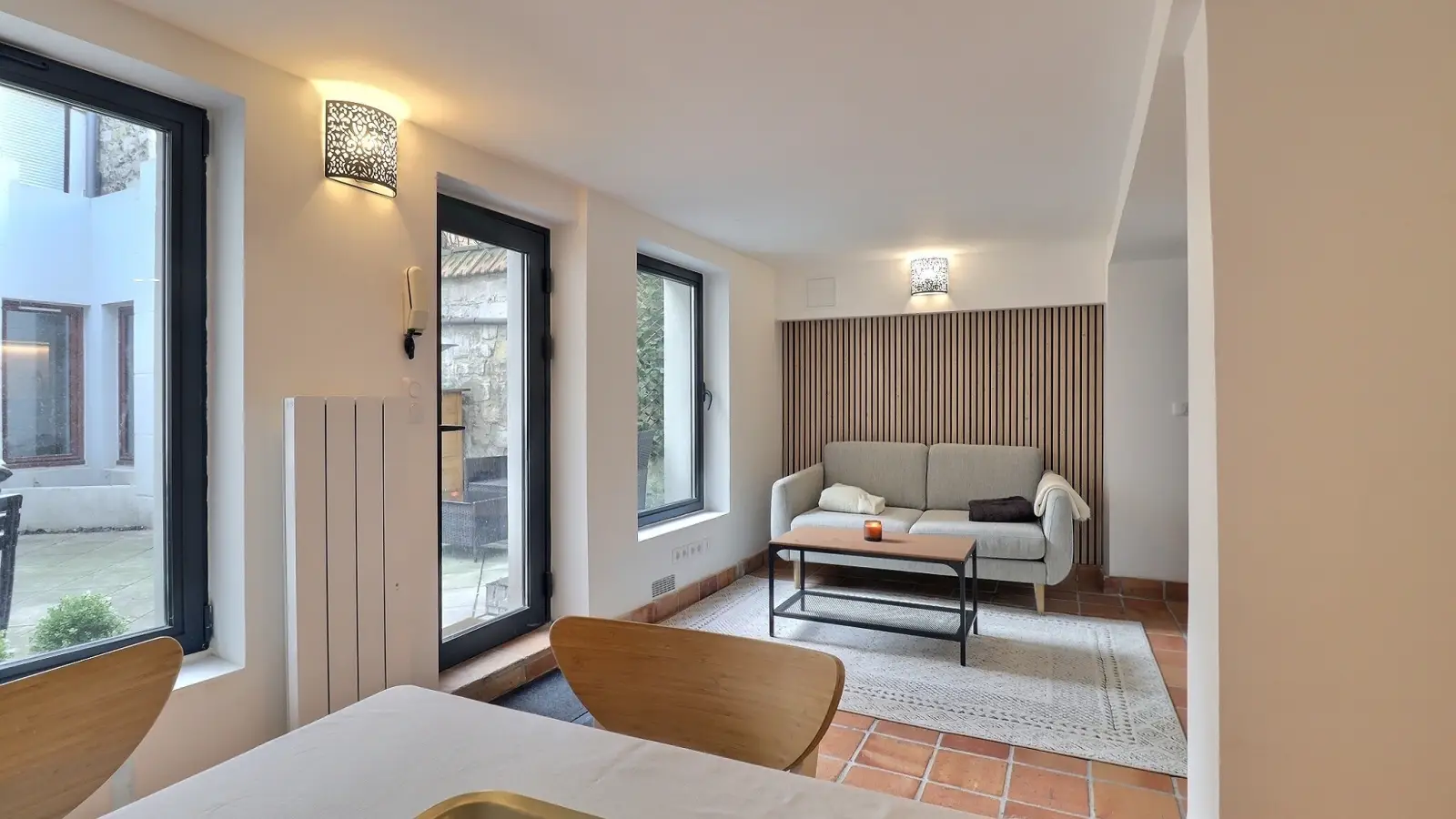 Flat Rue de la Chine in Paris