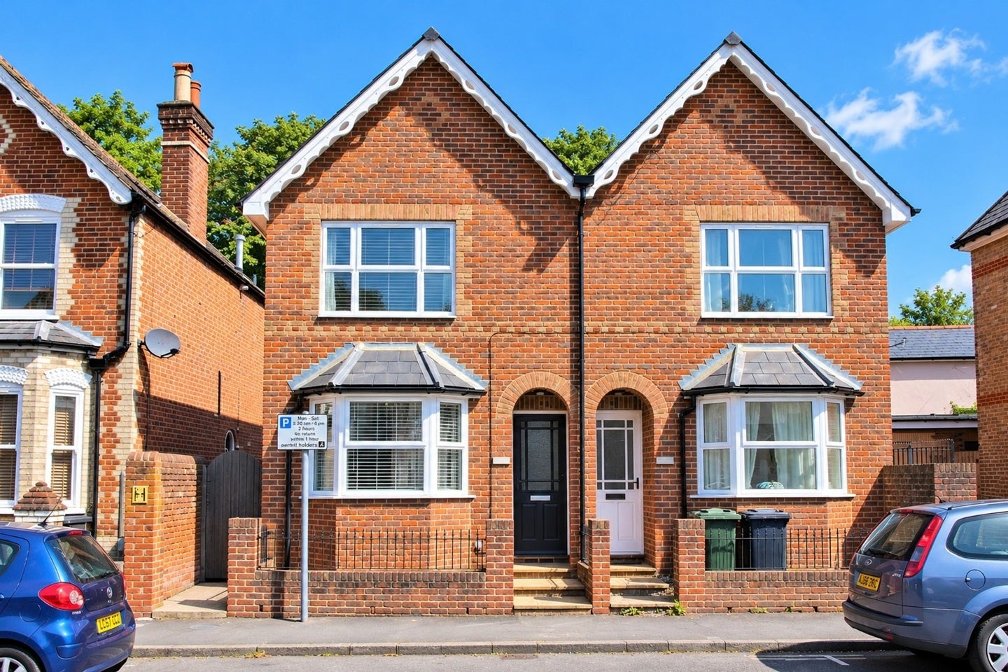 House Markenfield Road in Guildford