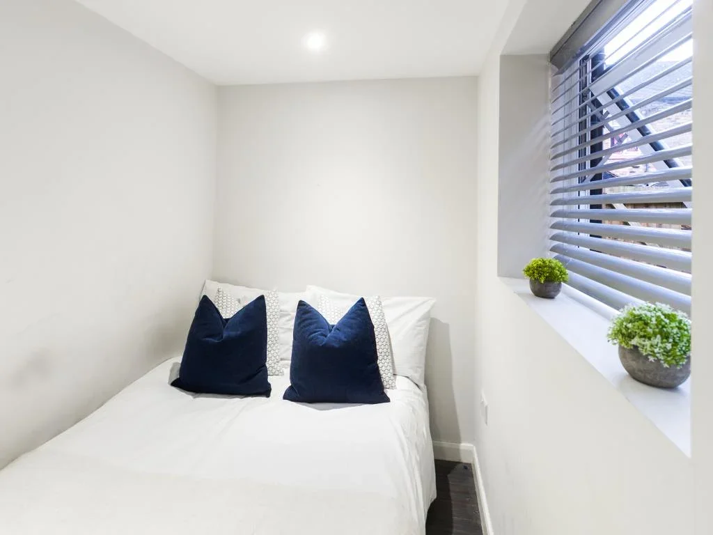 Flat Cauldon Road in Stoke-on-Trent