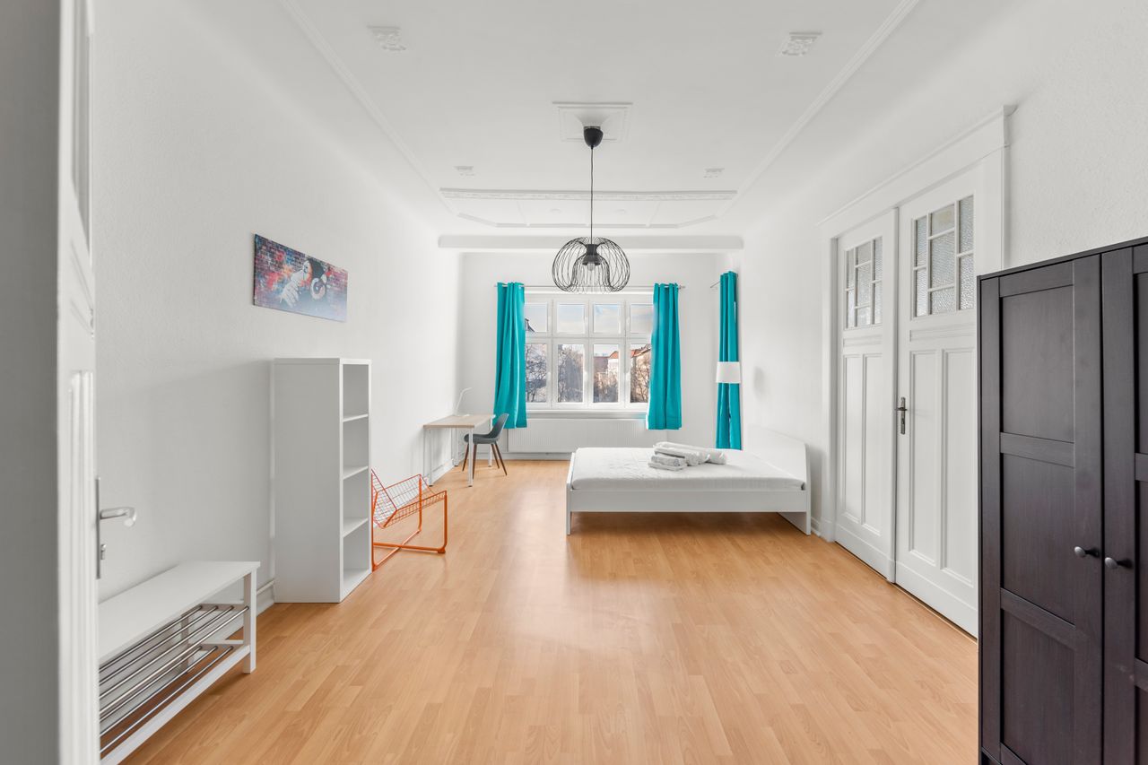 Zimmer Biebricher Straße in Berlin