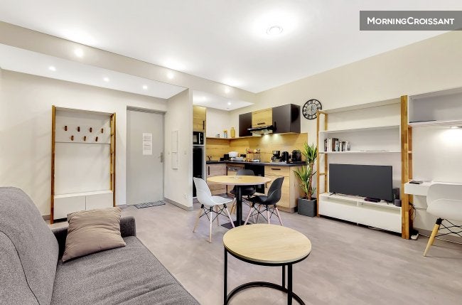 Flat Rue Clos Savaron in Lyon