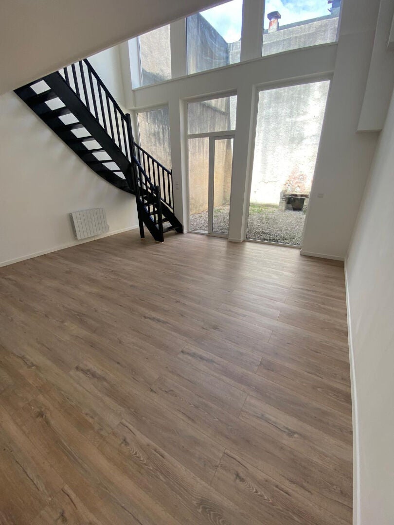 Flat Rue du Gouvernement in Saint-Quentin