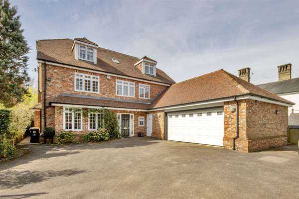 House Oakhill Road in Sevenoaks