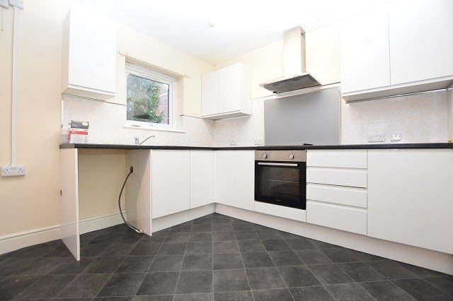 Flat Aldine Court in Sheffield