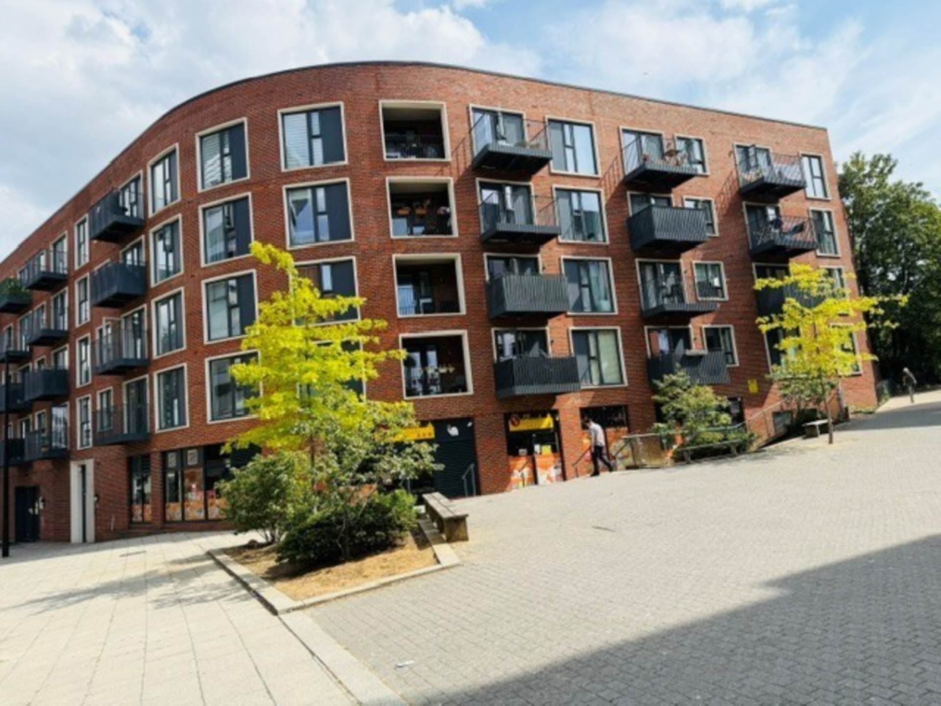 Flat Lily's Walk in High Wycombe