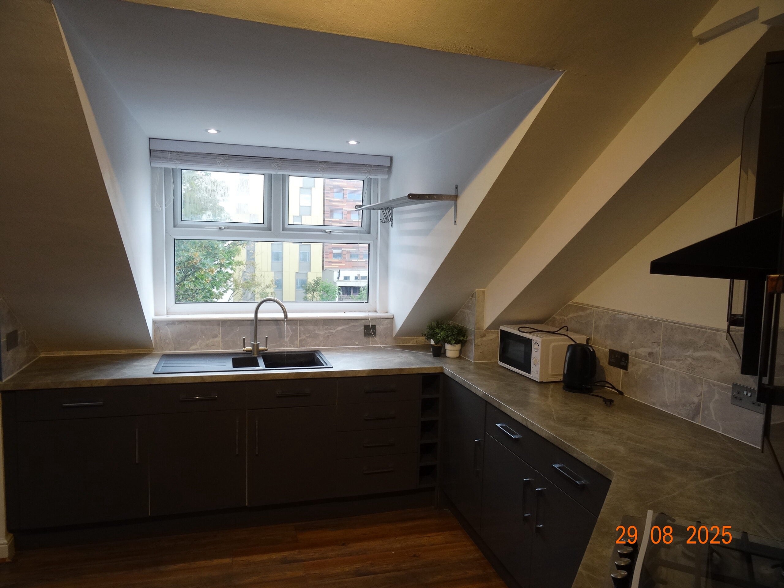 Flat Osborne Terrace in Newcastle upon Tyne
