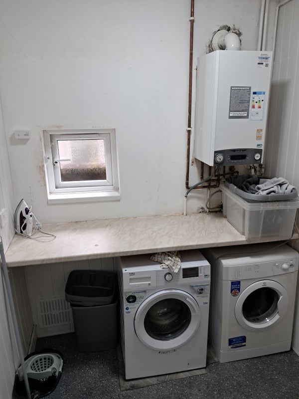 Room Dundee Street in Stoke-on-Trent