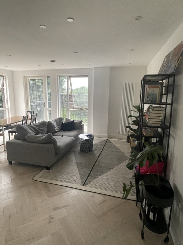 Room Ravensbury Terrace in Greater London