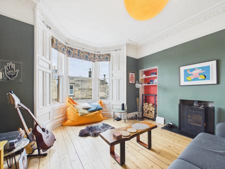 Flat Dudley Grove in City of Edinburgh