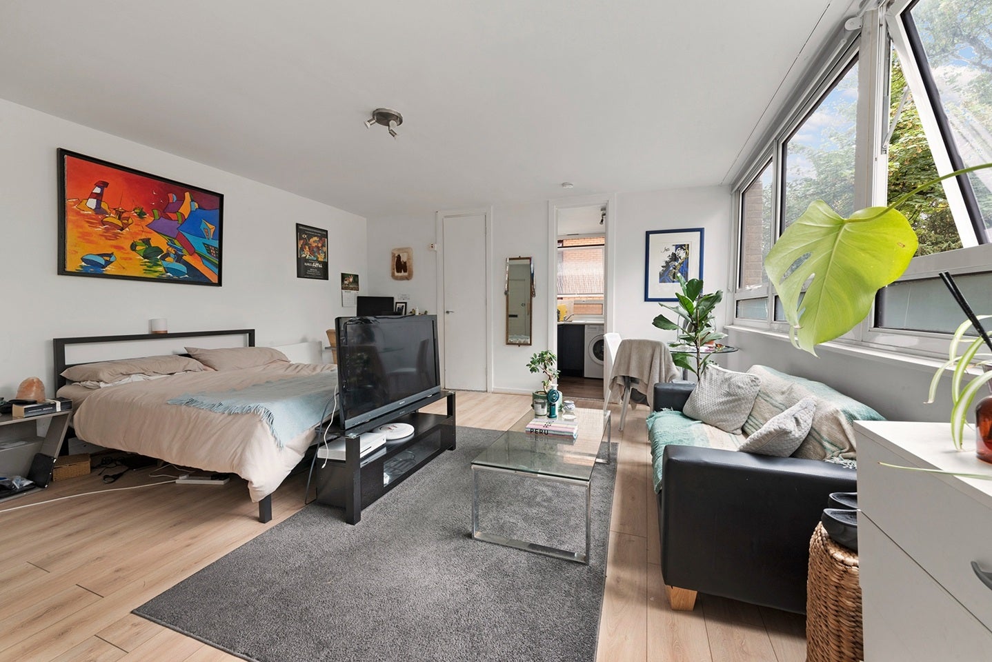 Flat Hornsey Lane in Greater London