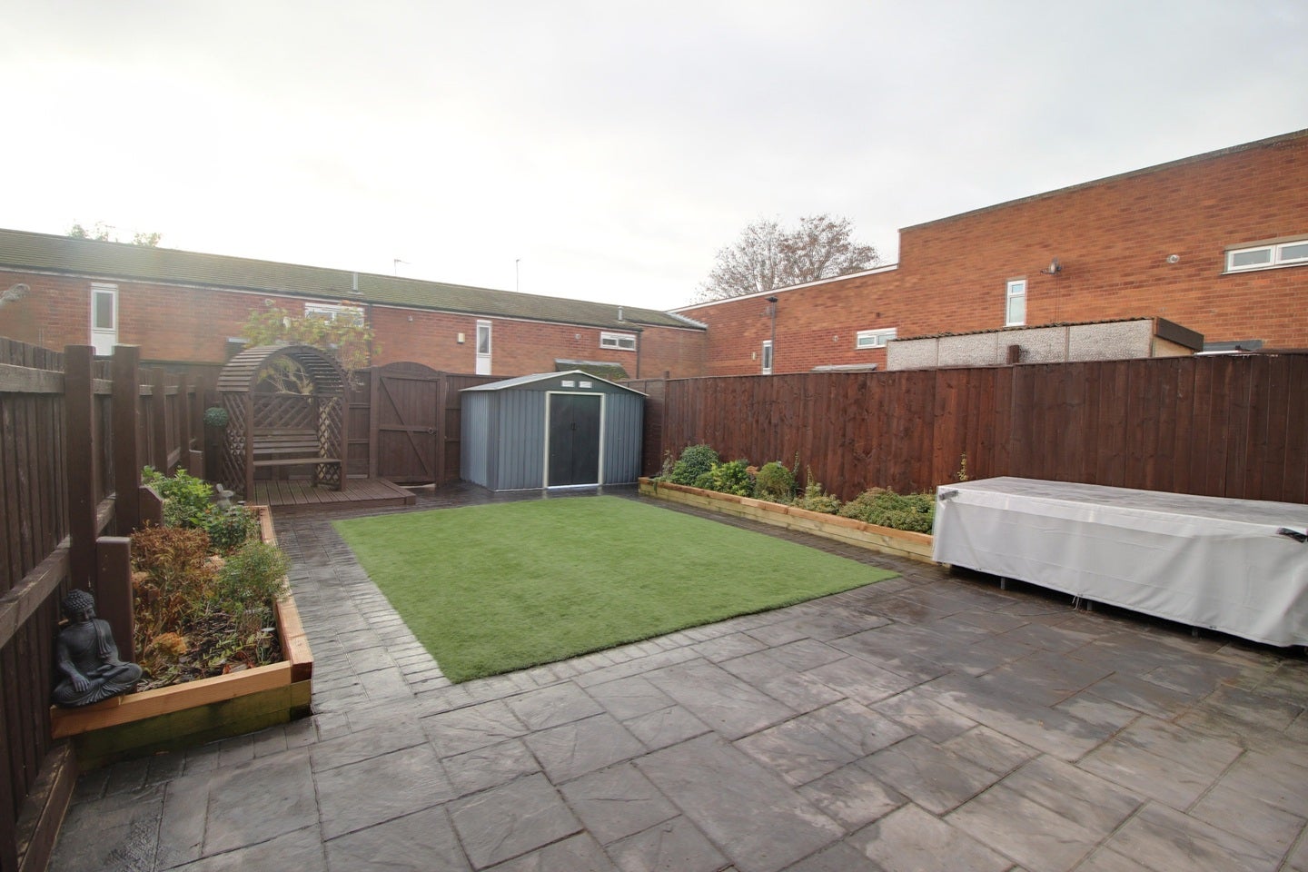 House Montrose Close in Derby
