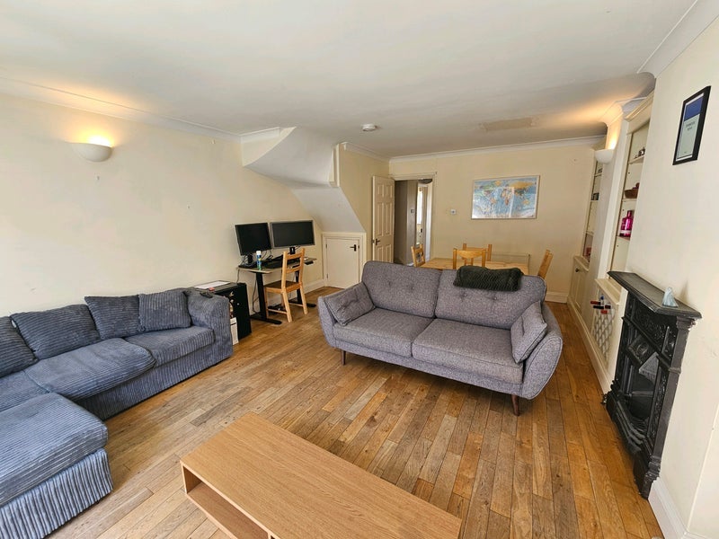 Room Pembrook Mews in Greater London