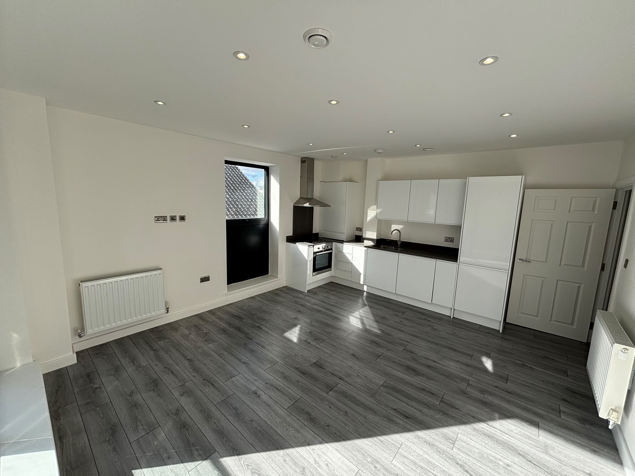 Flat Woolwich Road in Greater London