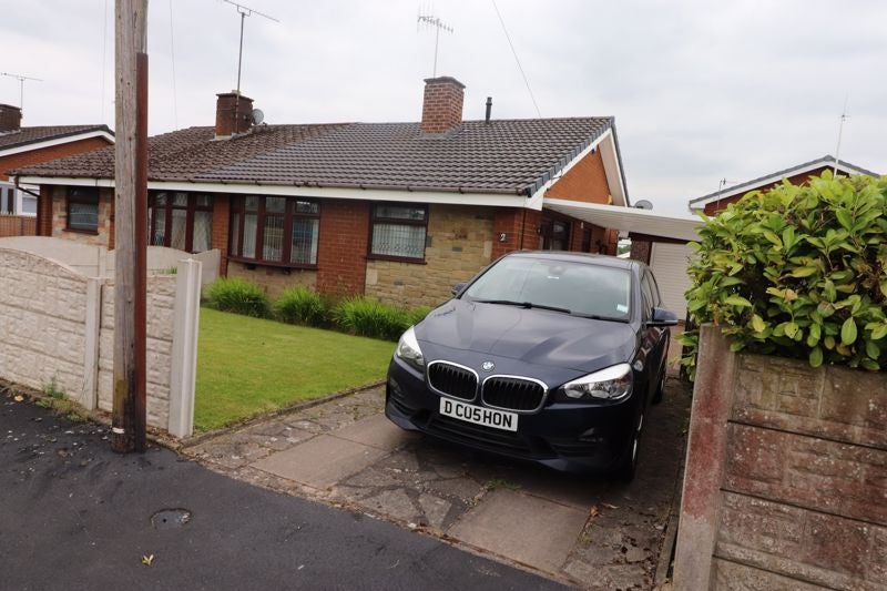 House Kemnay Avenue in Stoke-on-Trent