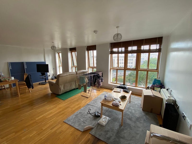 Room St James' Barton in Bristol