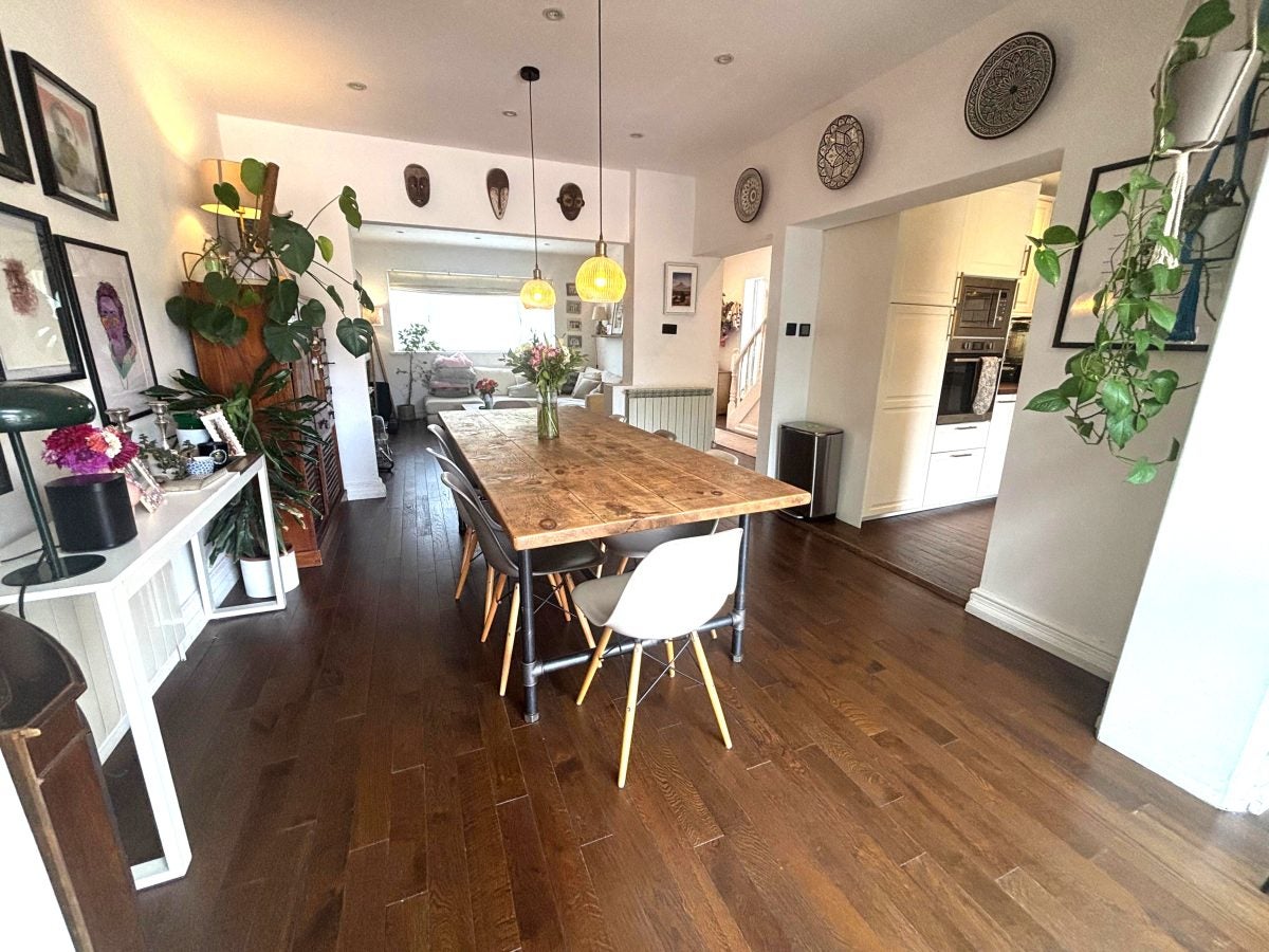 House Pyecombe Corner in Greater London